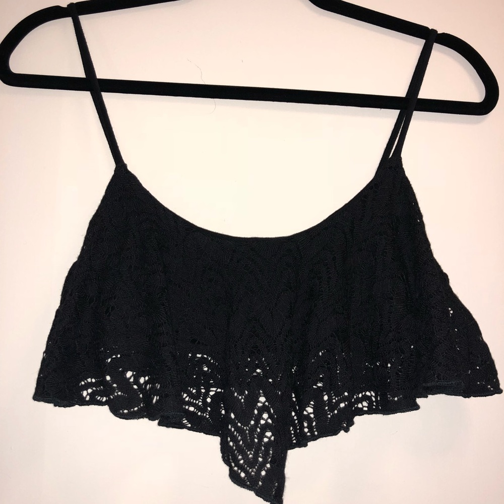 CROCHET CROP TOP